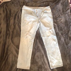 Washed ripped jeans boy crop